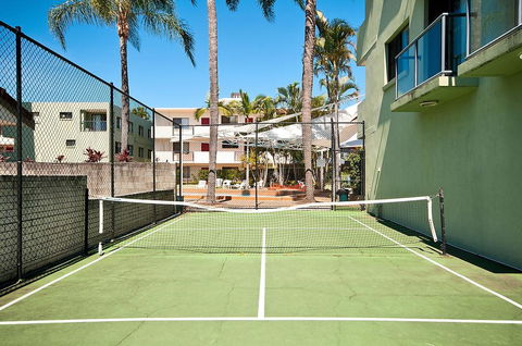 Aqualine Apartments On The Broadwater - Northern Rivers Accommodation 3