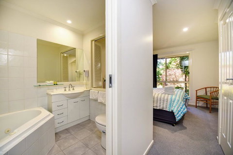 Aqualuna Beach Resort - Unit 25 - Northern Rivers Accommodation 1