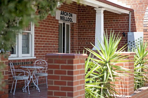 Arch On Mellool - Northern Rivers Accommodation 1
