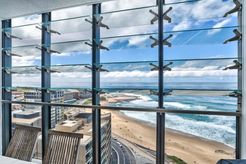 Arena, Unit A1205/75 Shortland Esplanade - Northern Rivers Accommodation 0