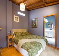 Art  Garden Retreat - Northern Rivers Accommodation