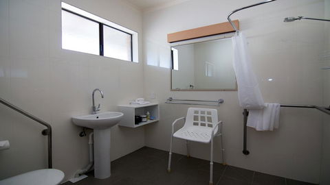 Ashleigh Court Motor Inn - Northern Rivers Accommodation 2