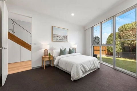 Luxury Beach House With Bay Views, Rooftop & Lift - Northern Rivers Accommodation 1