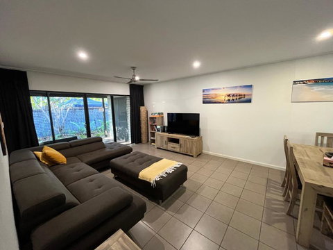 Luxury Executive Apartment At Broome Cable Beach - Northern Rivers Accommodation 1