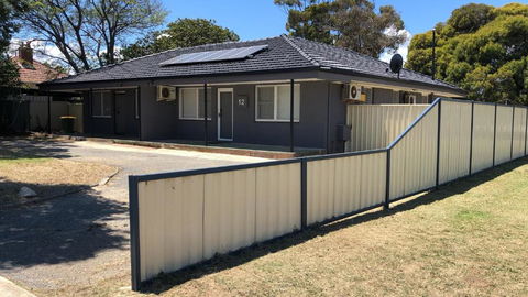 Maddington House Unit C - Northern Rivers Accommodation 1