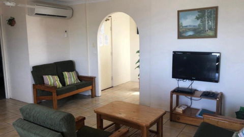 Madrid Unit 5 - Northern Rivers Accommodation 2