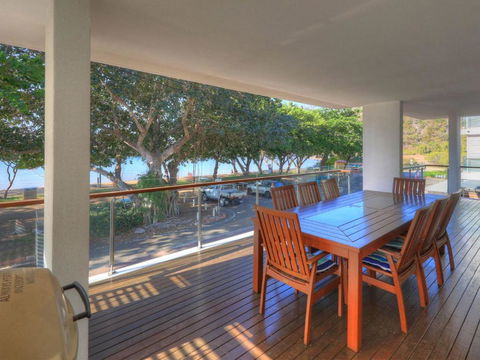 Maggies Beachfront Apartment 3 - Northern Rivers Accommodation 0