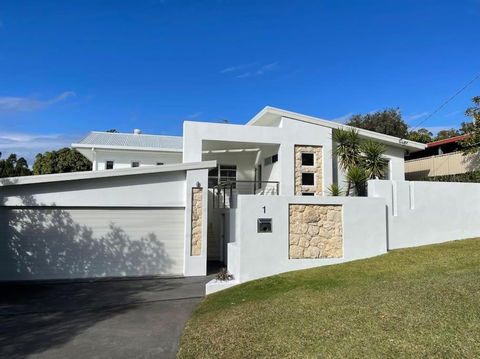 Magnolia Central Coffs Harbour - Northern Rivers Accommodation 0