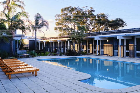 Mallacoota Hotel Motel - Northern Rivers Accommodation 1