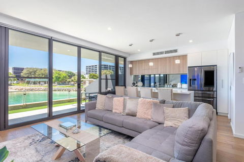Maraboo Island Beachfront Villa - Northern Rivers Accommodation 2