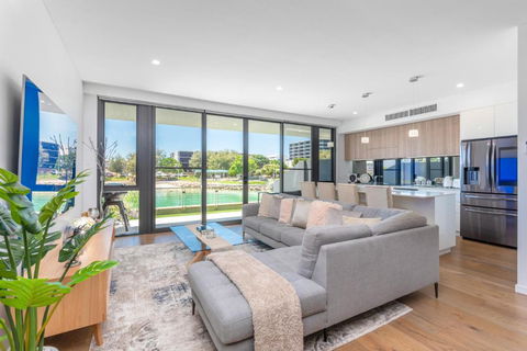 Maraboo Island Beachfront Villa - Northern Rivers Accommodation 0