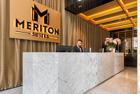 Meriton Suites Melbourne - Northern Rivers Accommodation 2