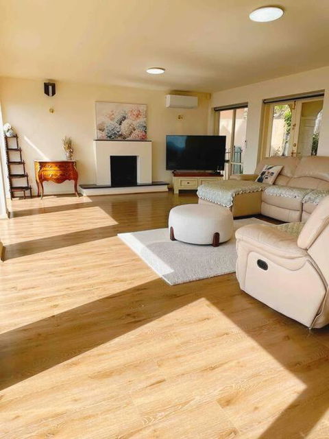Millions View - Hobart - Northern Rivers Accommodation 3
