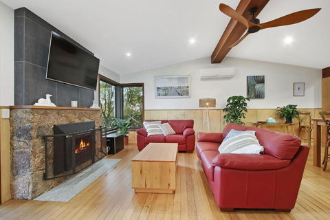 Millie & Pips Beechworth Bungalow - Northern Rivers Accommodation 1