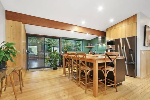 Millie & Pips Beechworth Bungalow - Northern Rivers Accommodation 0