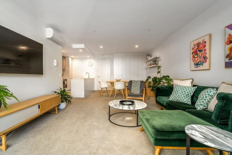 Modish Apartment Near Parliamentary Triangle - Northern Rivers Accommodation 1