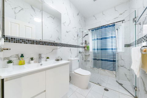 Mins To Mall Convenient 3 Beds Classic Charm Home - Northern Rivers Accommodation 3