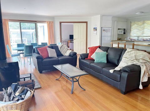 Miramar Red Rocks - Northern Rivers Accommodation 3