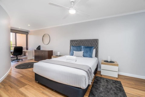 Modern And Homely 2BR Burke Crescent Apartment - Northern Rivers Accommodation 2