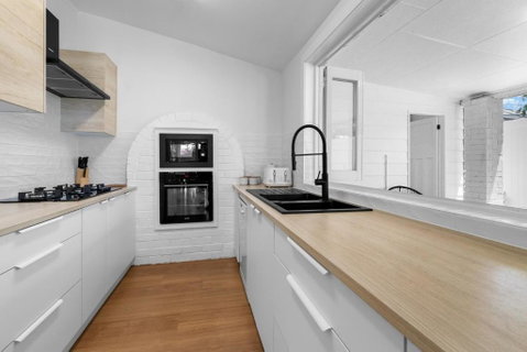 Modern Character Filled Cottage - Northern Rivers Accommodation 2