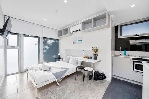Modern Self-contained Studio At Crows Nest - Northern Rivers Accommodation 2