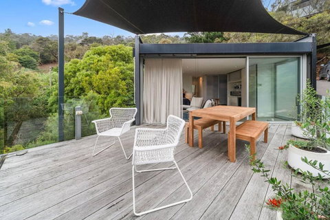 Modern Studio With Sweeping Views - Northern Rivers Accommodation 0