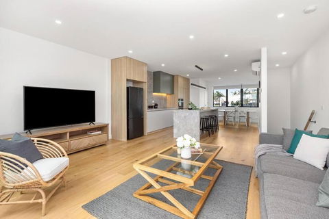 Mordialloc Coastal Paradise 2 - Northern Rivers Accommodation 3