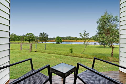 Narangba Motel (formerly Brisbane North B&B And Winery) - Northern Rivers Accommodation 1