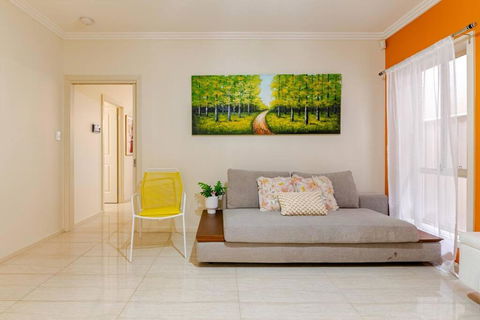 Morden Elegant 4 Bedroom House - Northern Rivers Accommodation 3