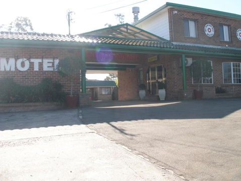 Mt Kuring-Gai Motel - Northern Rivers Accommodation 1