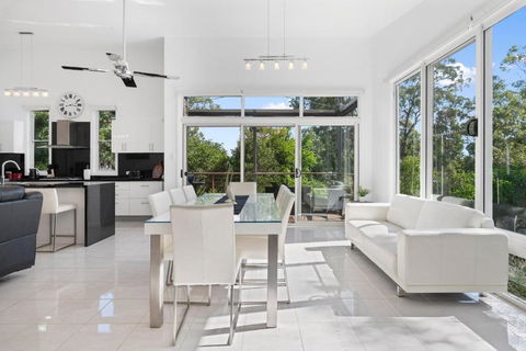Murrays Lakeshore Getaway - Northern Rivers Accommodation 2