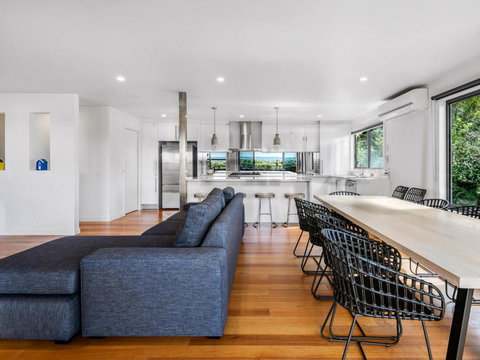 Nautilus By Ready Set Stay - LINEN PROVIDED, BYO TOWELS - Northern Rivers Accommodation 3