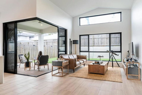 New Designer Built Boutique Holiday Home Heathwood - Northern Rivers Accommodation 1