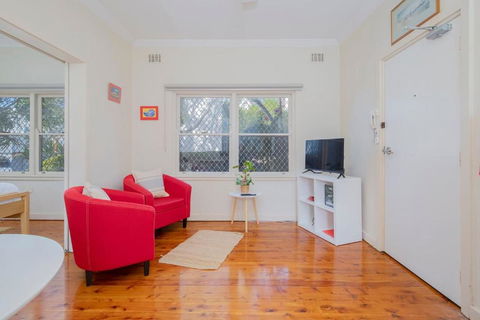Newcastle Nook - Convenient Comforts In The CBD - Northern Rivers Accommodation 2