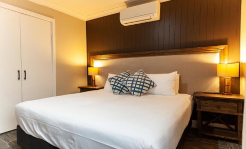 Nightcap At Archer Hotel - Northern Rivers Accommodation 1