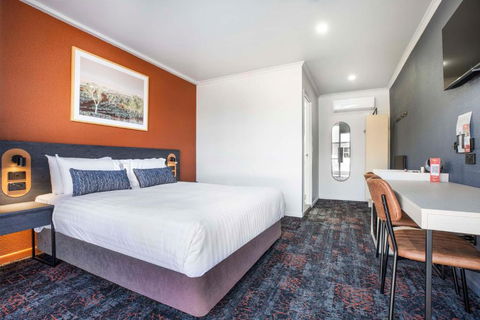 Nightcap At Horse & Jockey Hotel Warwick - Northern Rivers Accommodation 3