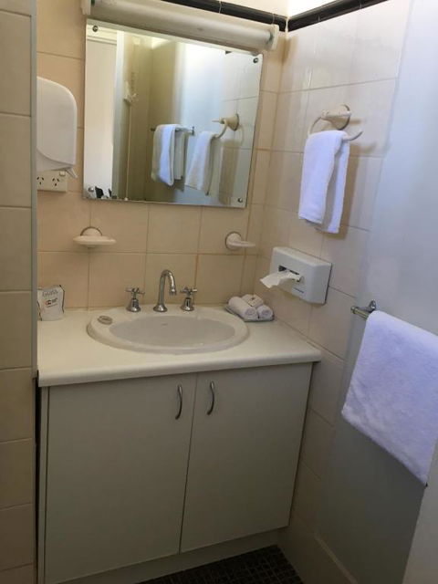 Nicholas Royal Motel - No Pets Allowed - Northern Rivers Accommodation 3