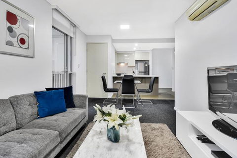 North Sydney Corporate Apartment MIL2251106 - Northern Rivers Accommodation 0