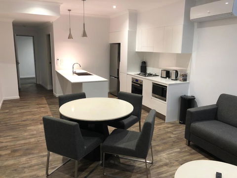 Nouveau On Young - Northern Rivers Accommodation 1