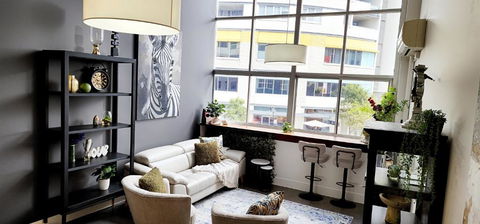NYC Loft Brisbane, Free Parking! - Northern Rivers Accommodation 2