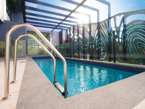 Oaks Gladstone Grand Hotel - Northern Rivers Accommodation 1