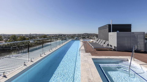 Oaks Brisbane Woolloongabba Suites - Northern Rivers Accommodation 0
