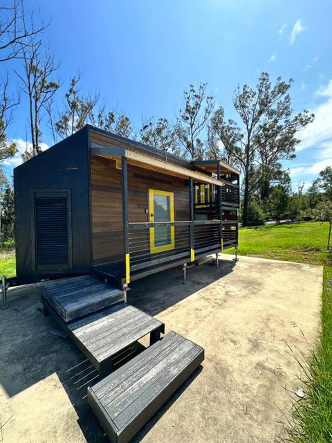 Ocean Breeze Tiny House - Ocean And Lake View - Northern Rivers Accommodation 1