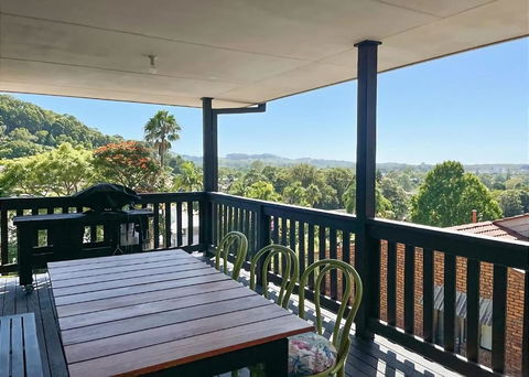 On The Hillside - Northern Rivers Accommodation 0