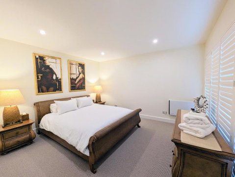 ONE Luxury Apartment - Northern Rivers Accommodation 2