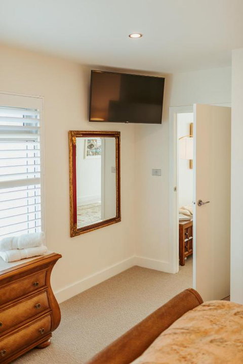 ONE Luxury Apartment - Northern Rivers Accommodation 3