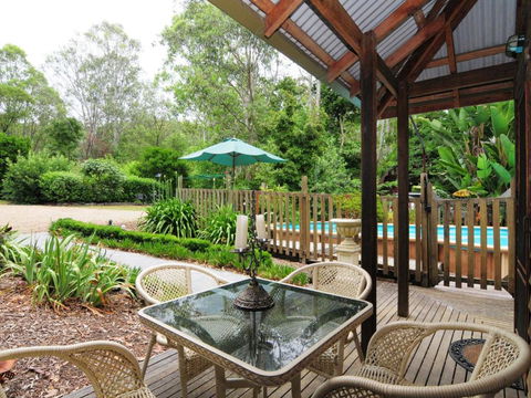 Orange Blossom Retreat - Northern Rivers Accommodation 3