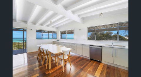 Ospreys View - Relaxed Coastal Vibe - Northern Rivers Accommodation 3