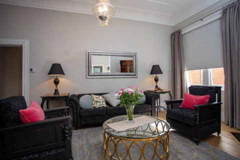 Oxbridge- Period Home In Central Goulburn - Northern Rivers Accommodation 0