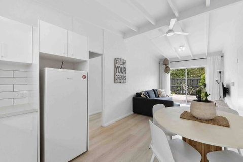PA2 Stunning Sunshine Beach Apt Pets Welcome - Northern Rivers Accommodation 1
